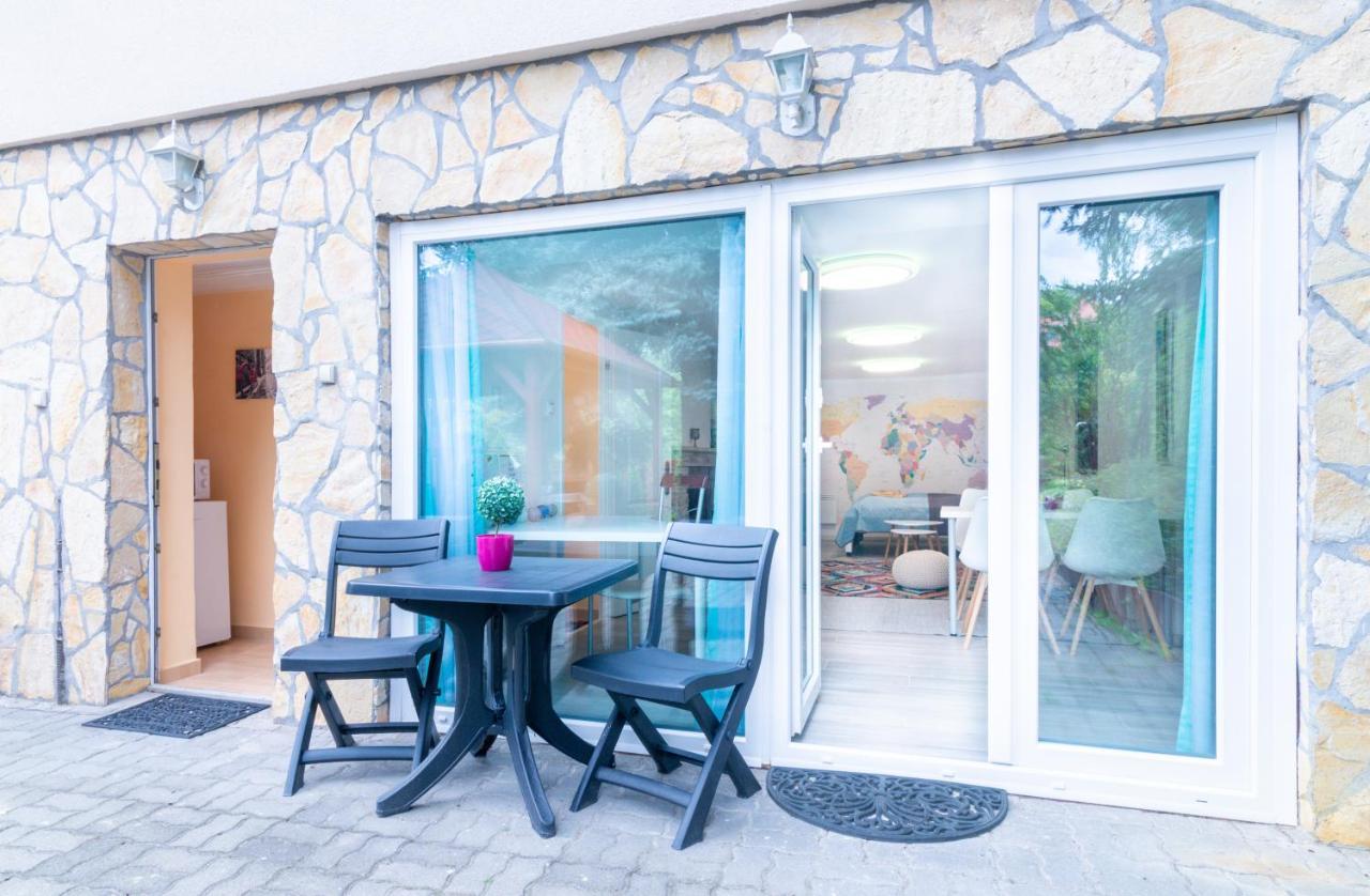 Cosy And Colorful Apartment センテンドレ エクステリア 写真
