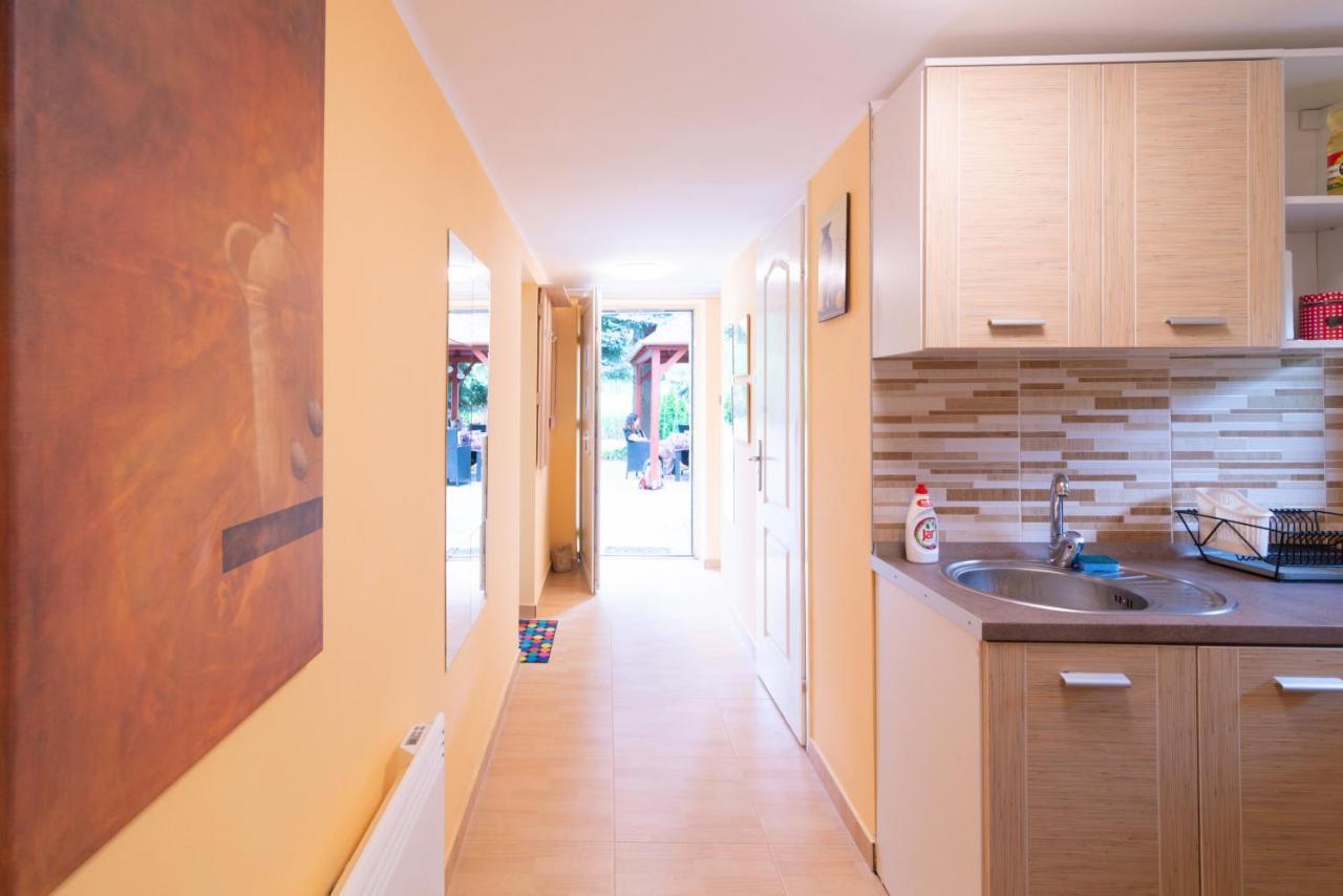 Cosy And Colorful Apartment センテンドレ エクステリア 写真